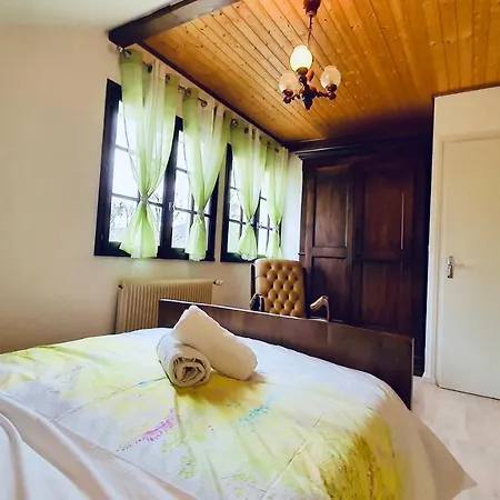 Le Renouveau Holiday home